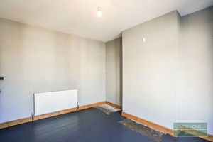 Photo 9- click for photo gallery